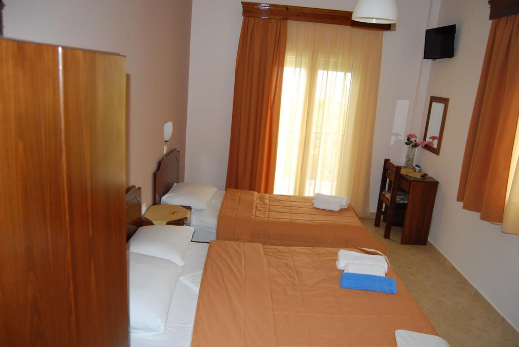 Maritsa'S Rooms Sztavrósz Szoba fotó